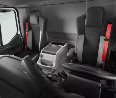 renault-trucks-d-wide-confort-2_1.jpg